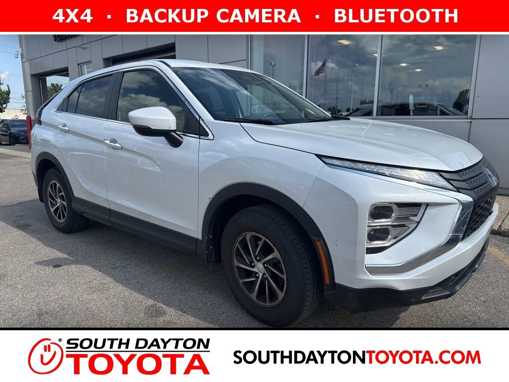 Used 2023 Diamond White Mitsubishi ES image 1