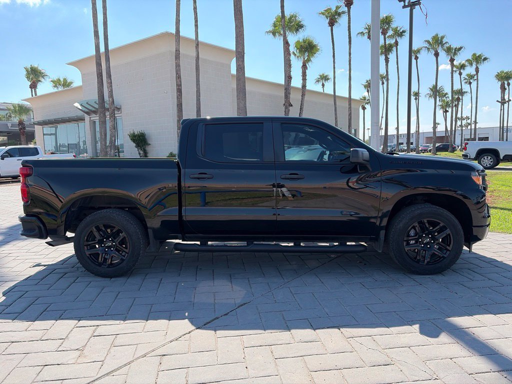 Used 2024 Black Chevrolet Custom image 3