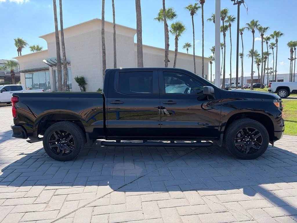 Used 2024 Black Chevrolet Custom image 3