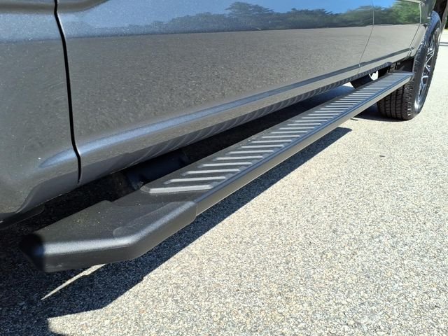Used 2023 Gray Metallic Ford XLT image 10