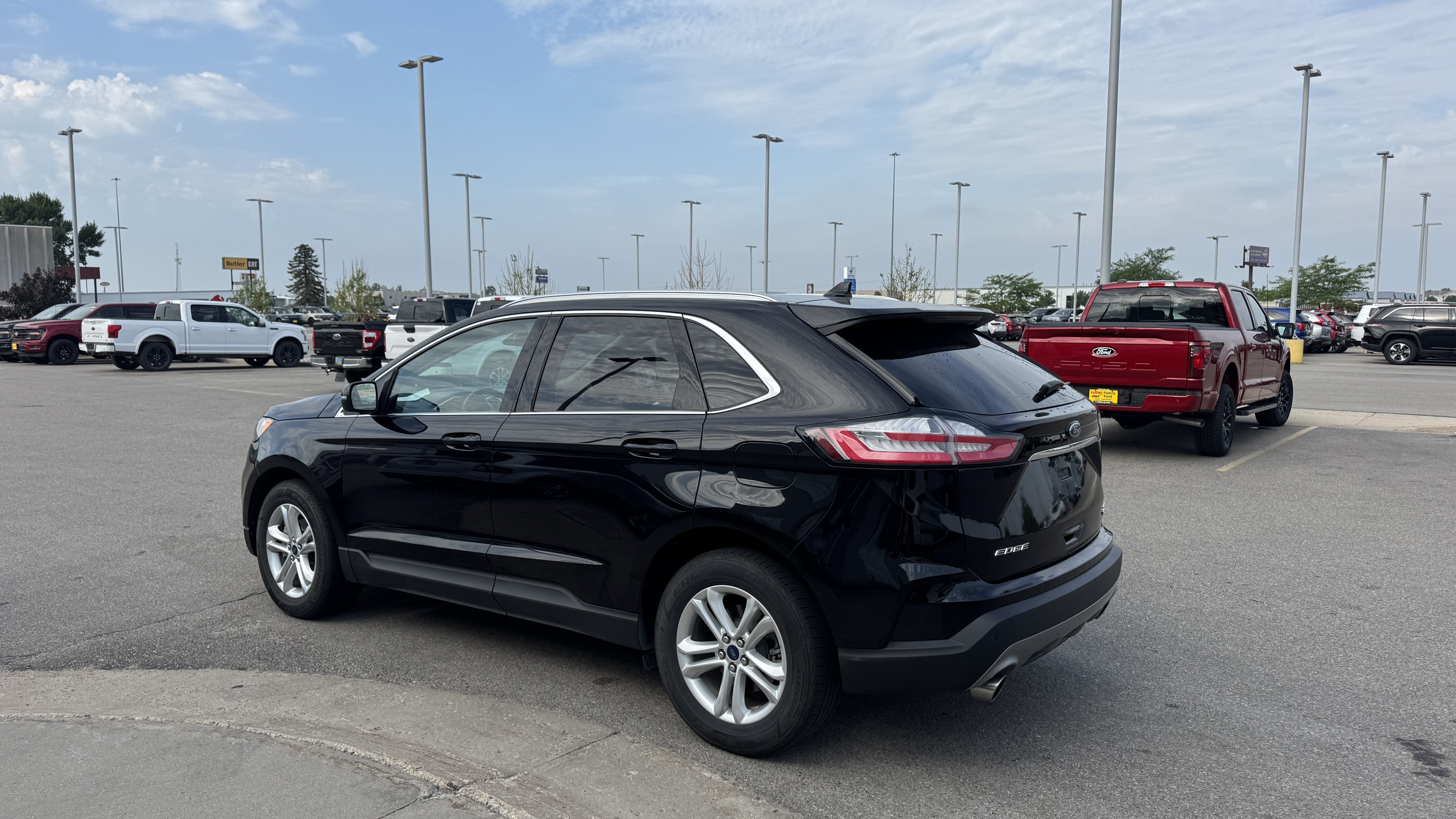 Used 2019 Agate Black Metallic Ford SEL image 3