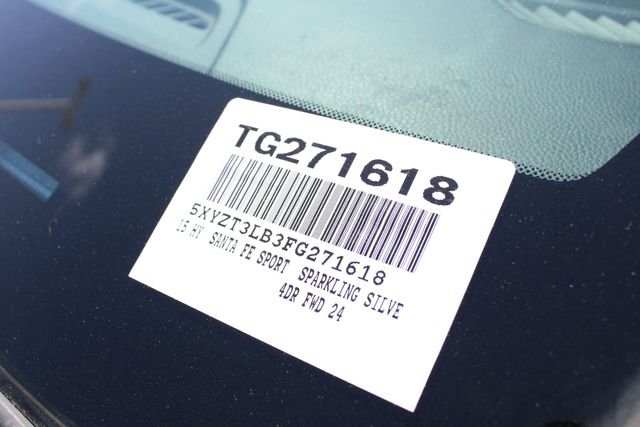 Used 2015 Silver Hyundai Base image 37