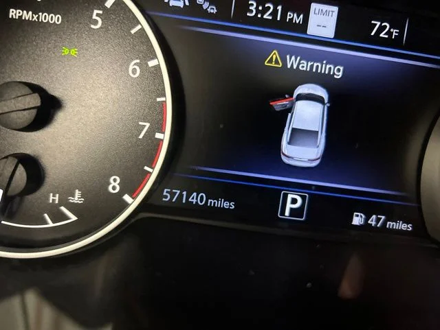 Used 2023 Gray Nissan 3.5 SL image 33
