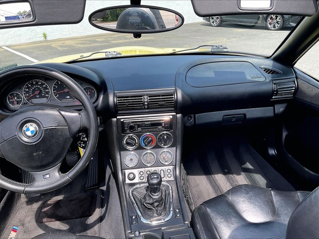 Used 1999 Yellow BMW Base image 15