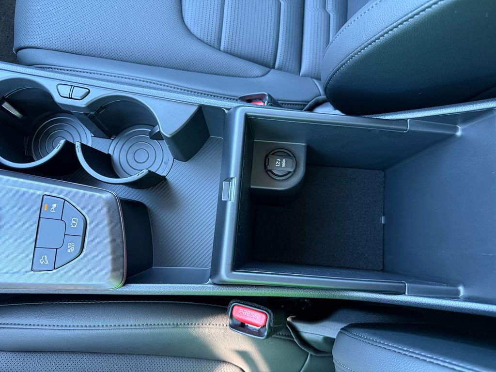 New 2027 Fusion Black Kia SX Prestige image 32