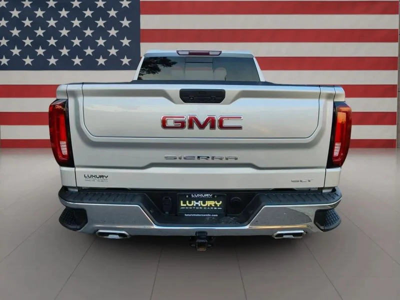 Used 2021 Silver GMC SLT Pickup 4D 5 3/4 ft image 8