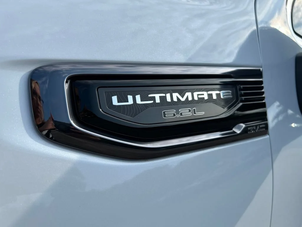 New 2026 Glacier White Tricoat GMC Denali Ultimate image 11