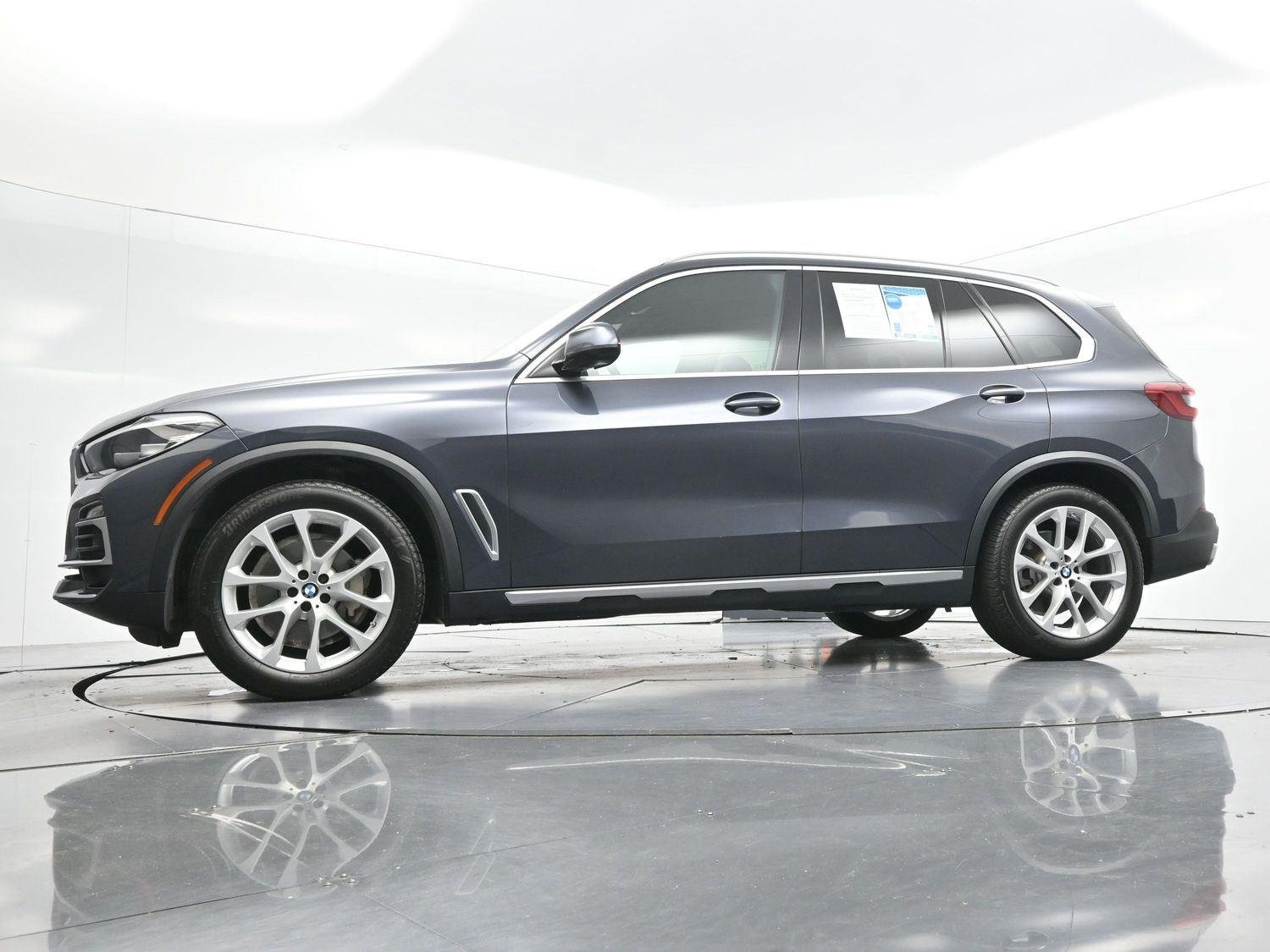Used 2019 Arctic Gray Metallic BMW xDrive40i image 56