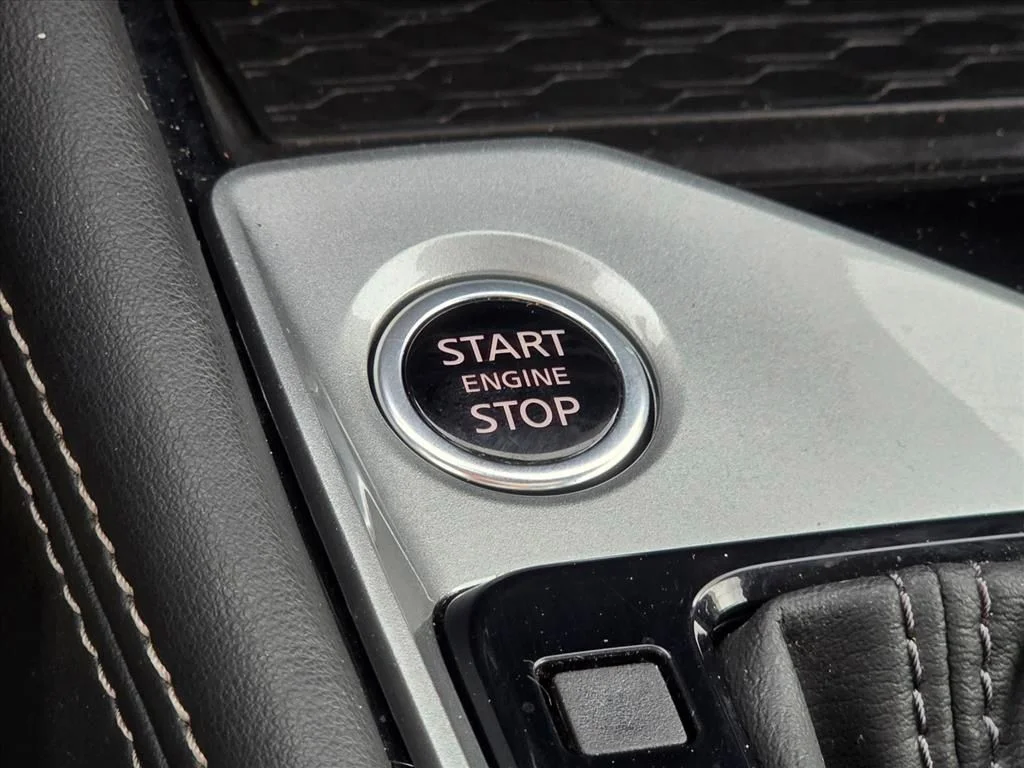 Used 2024 Gray Nissan 2.5 SV image 18