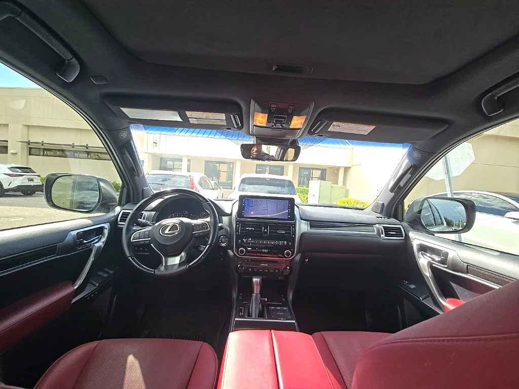 Certified Used 2023 White Lexus 460 image 23