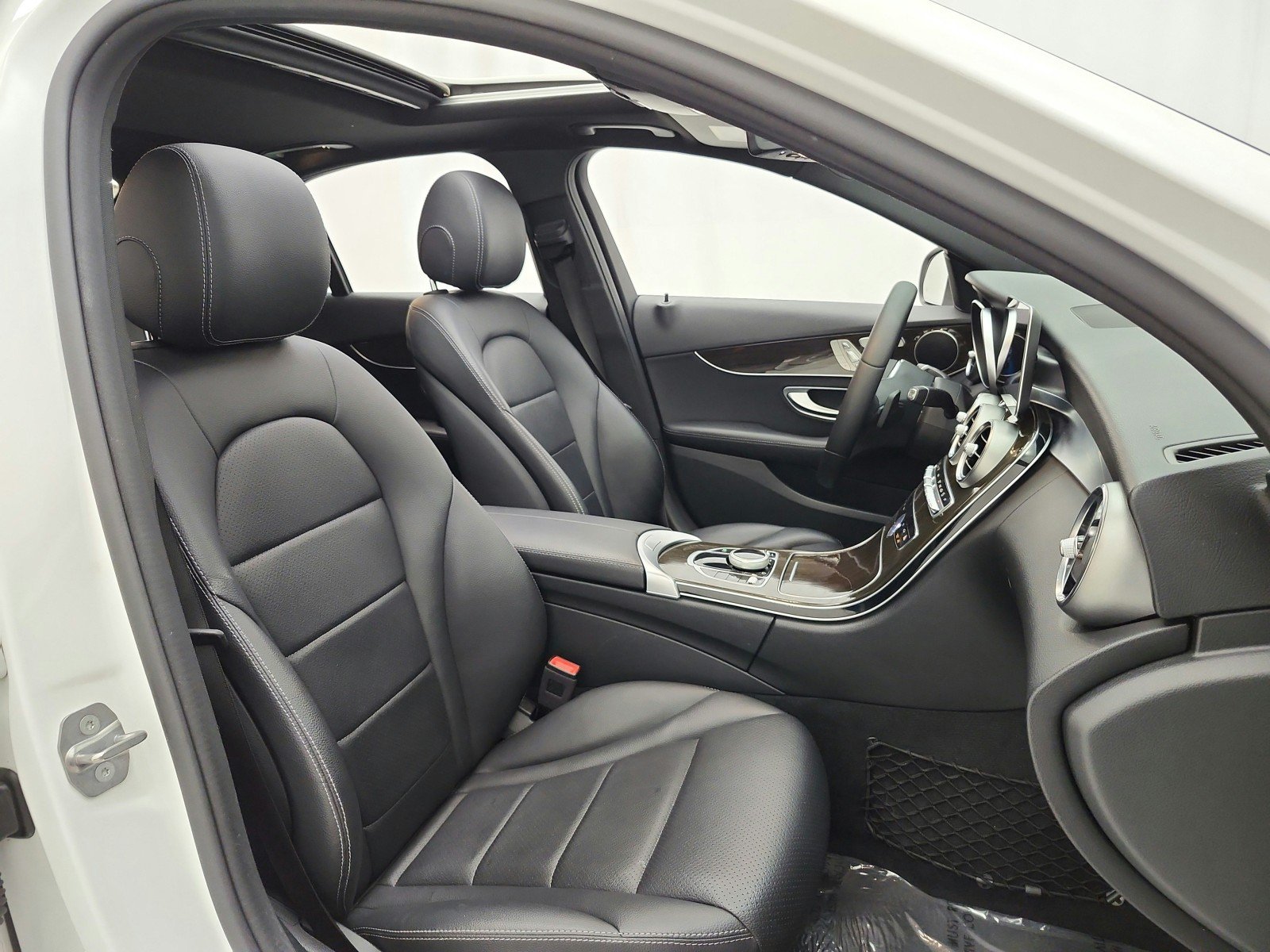 Used 2020 Polar White Mercedes-Benz C 300 Sedan image 20