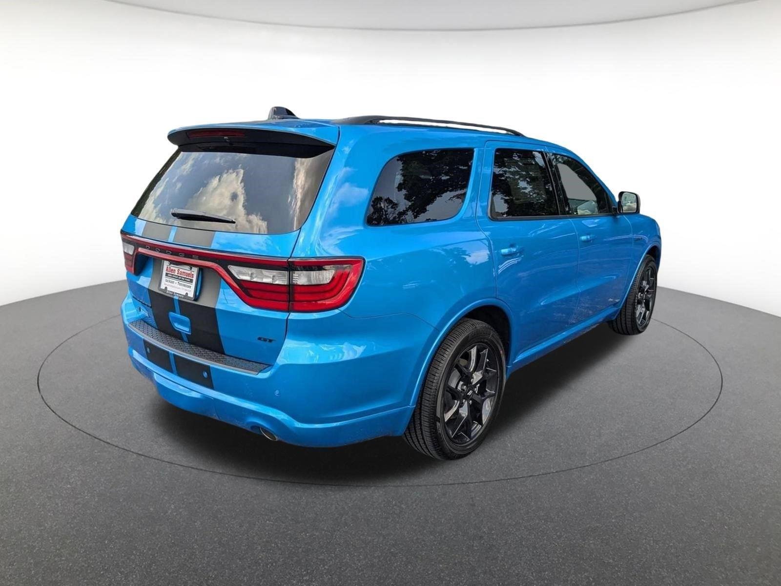 New 2026 B5 Blue Exterior Paint Dodge GT HEMI V8 image 4