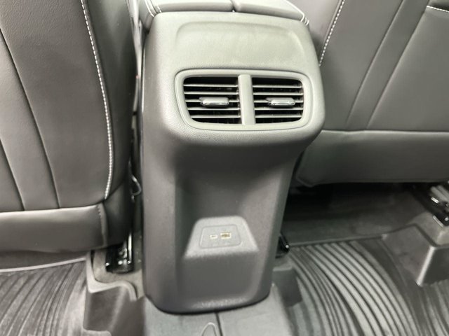 Used 2026 Iridescent White Tricoat Buick Sport Touring image 13