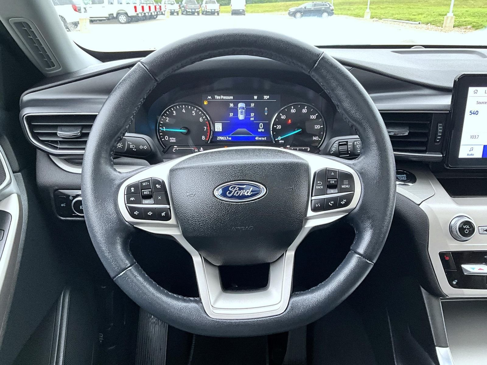Used 2023 Black Ford XLT image 11
