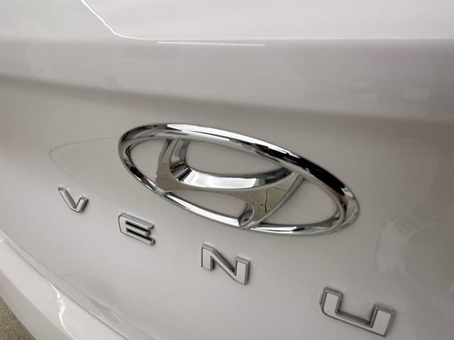 2025 Hyundai Venue SEL - Photo 39