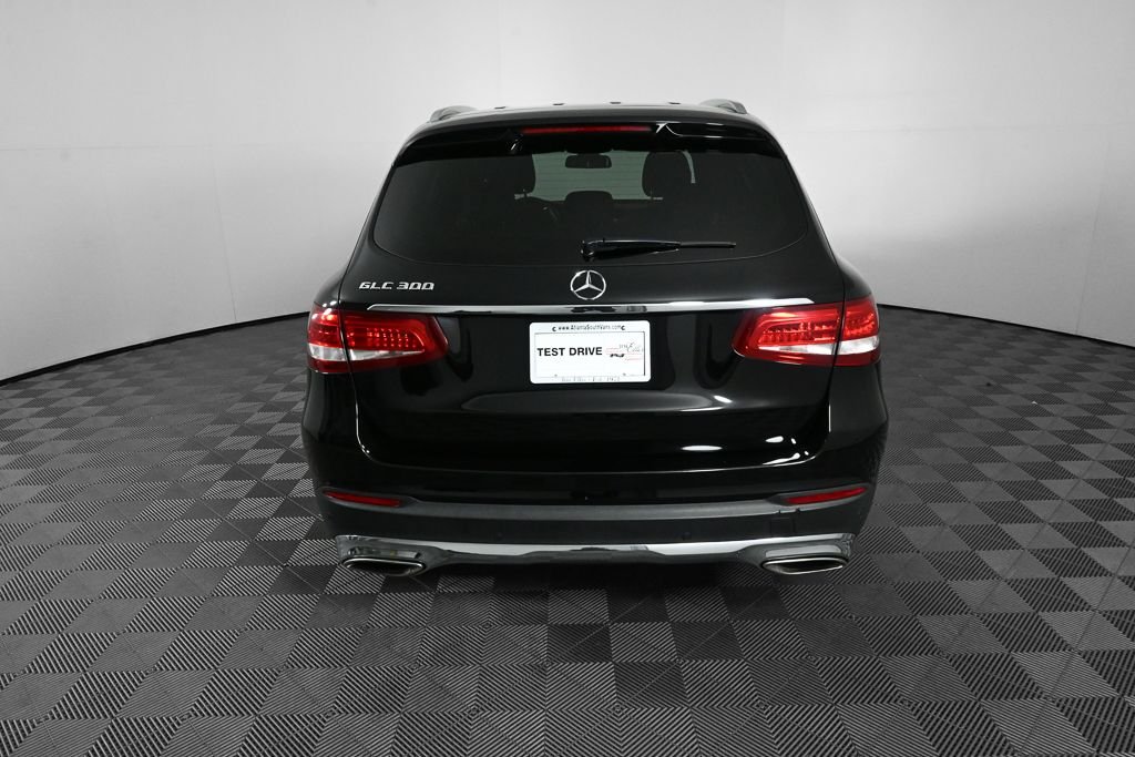 Used 2017  Mercedes-Benz GLC 300 image 29