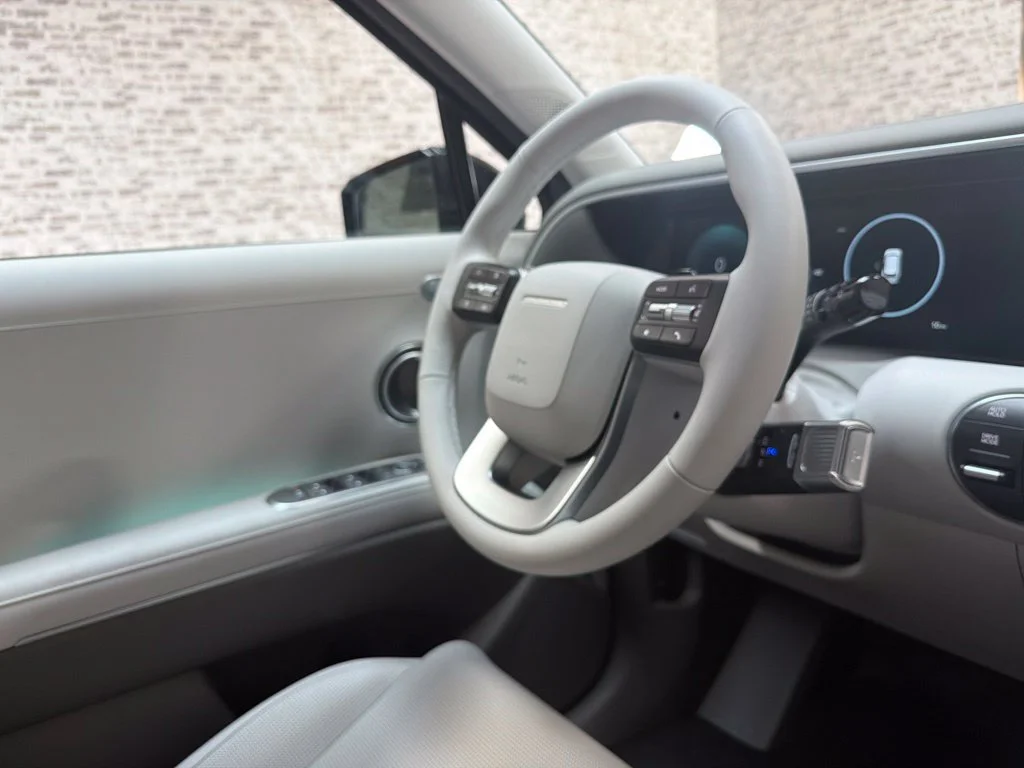 New 2027 Abyss Black Pearl Hyundai Blue SEL Premium image 21