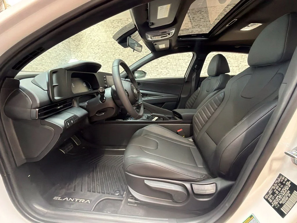 New 2026 Serenity White Hyundai SEL Sport image 29