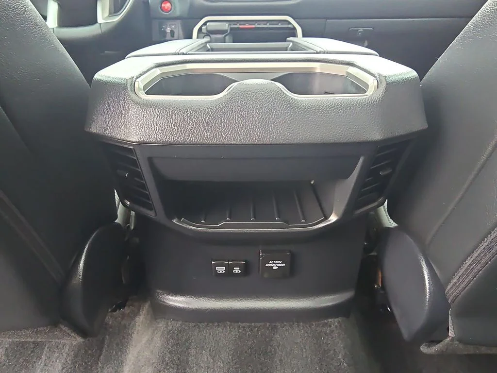 Used 2025  Toyota Limited image 33