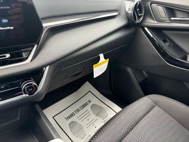2027 Chevrolet Equinox LT - Photo 27