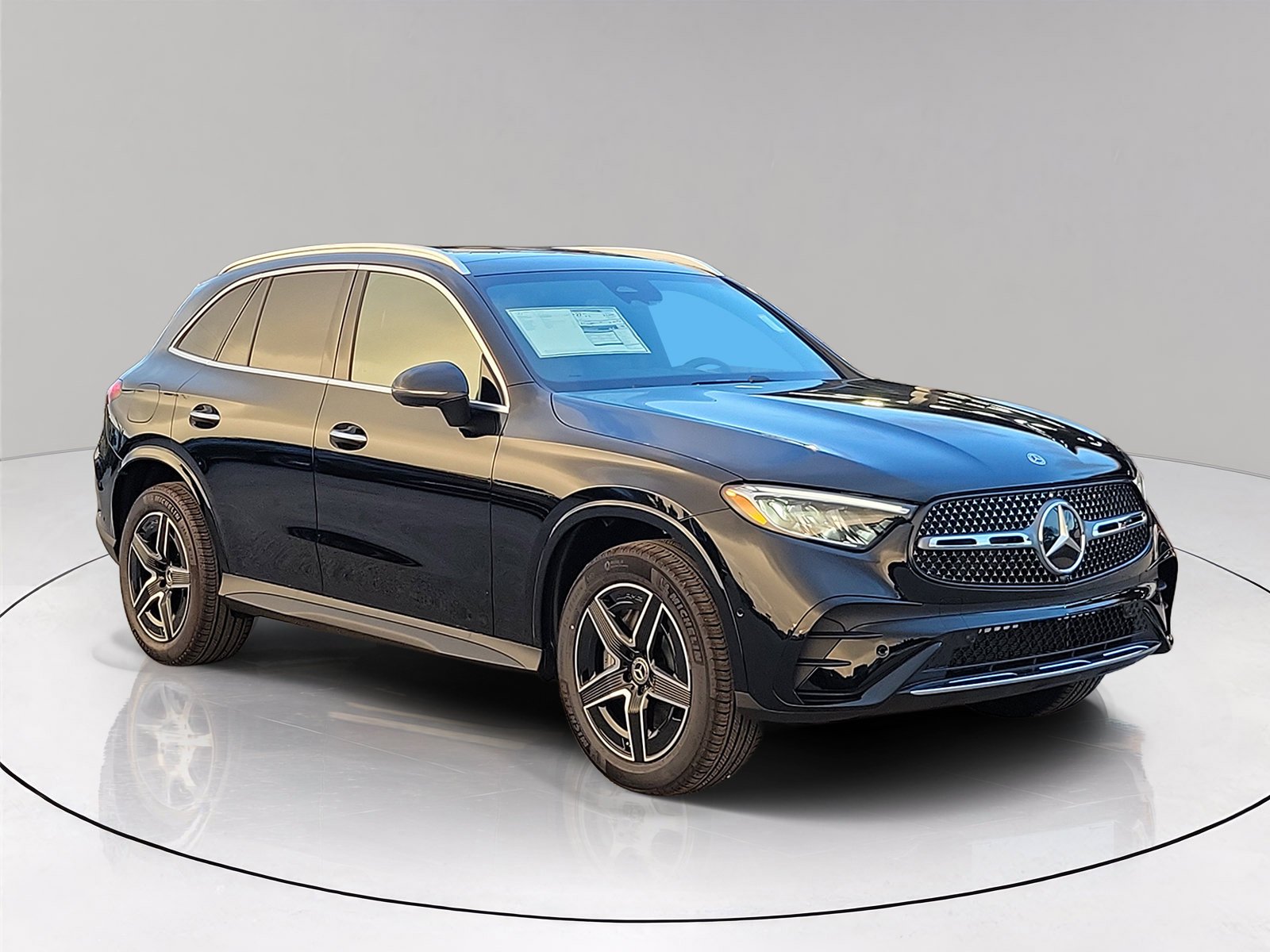 New 2026 Black Mercedes-Benz GLC 300 image 31