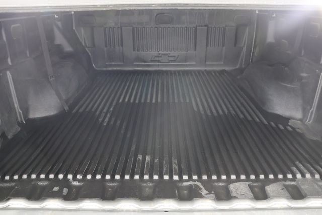 Used 2019 Silver Chevrolet Work Truck image 17