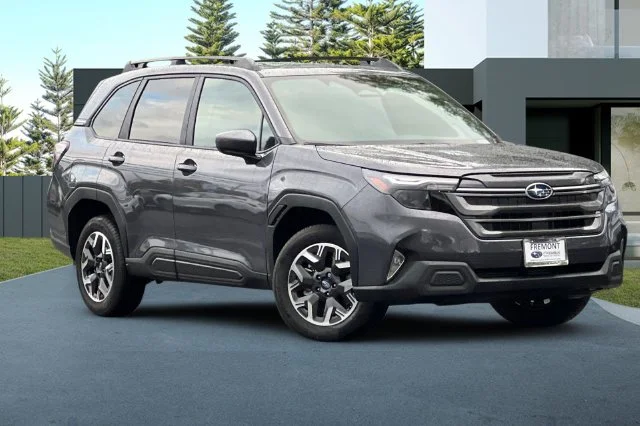 New 2026 MAGNETITE GRAY METALLIC Subaru Premium image 2