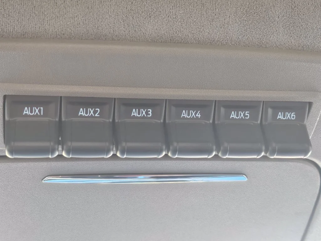 New 2027 Marsh Gray Metallic Ford F-350® Platinum® image 36