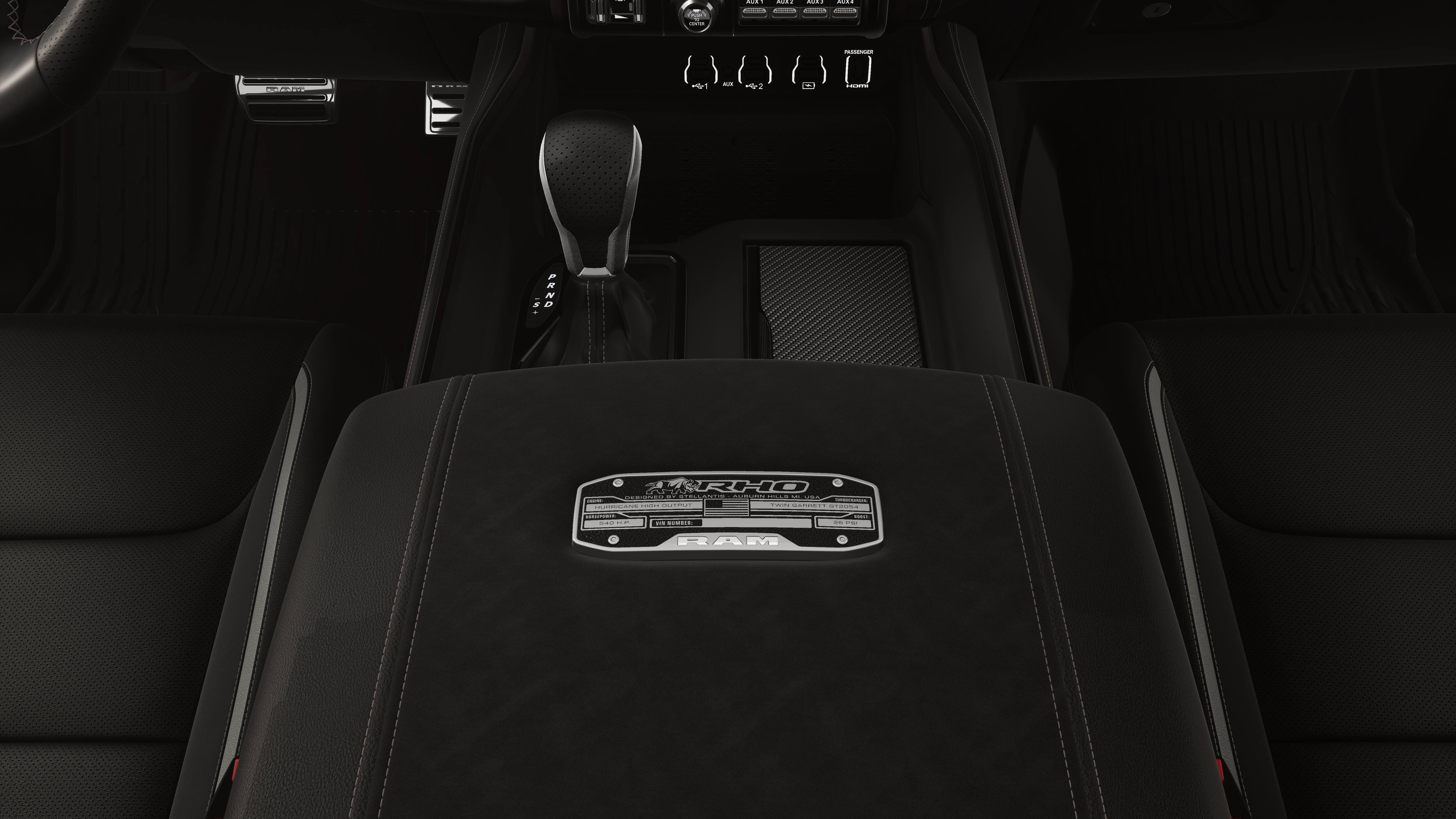 New 2026 Diamond Black Crystal Pearl-Coat Exterior Paint RAM RHO image 4