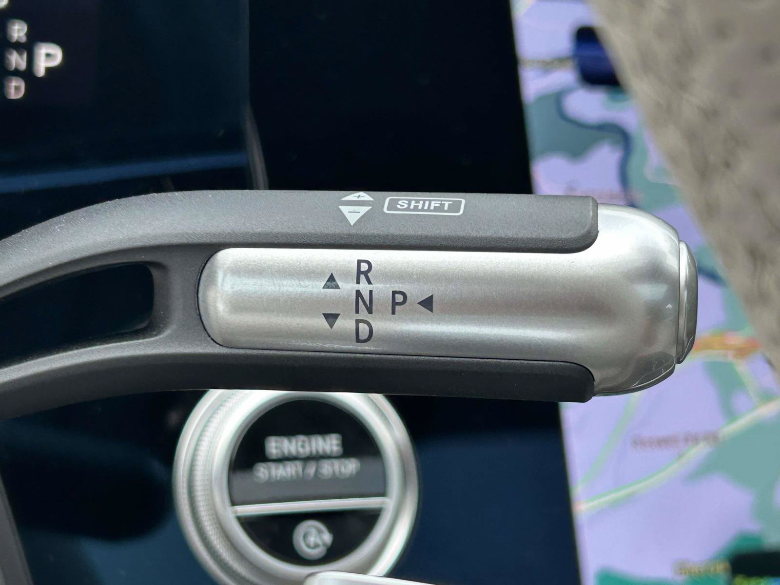 New 2027 Emerald Green Metallic Mercedes-Benz S 580 4MATIC® Sedan image 26