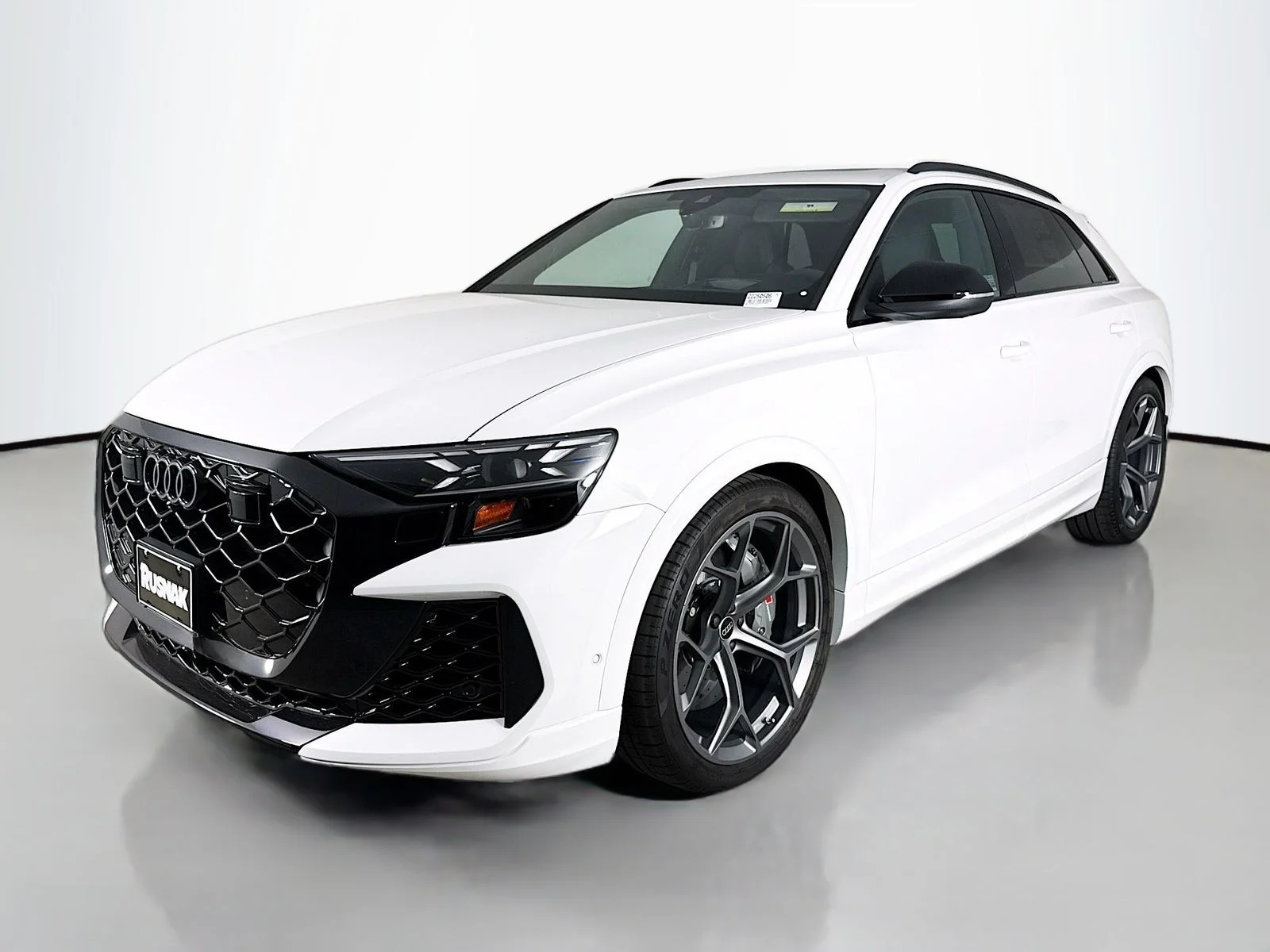 New 2025 White Audi 4.0T image 3