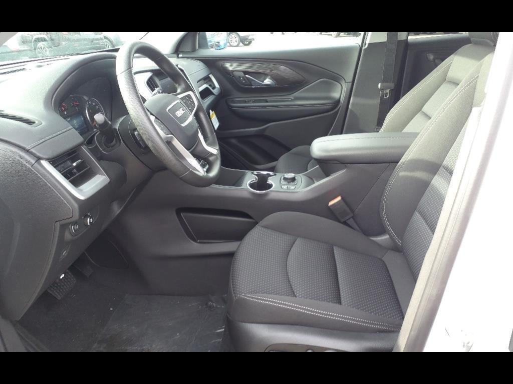 Certified Used 2024 Summit White GMC SLE image 5