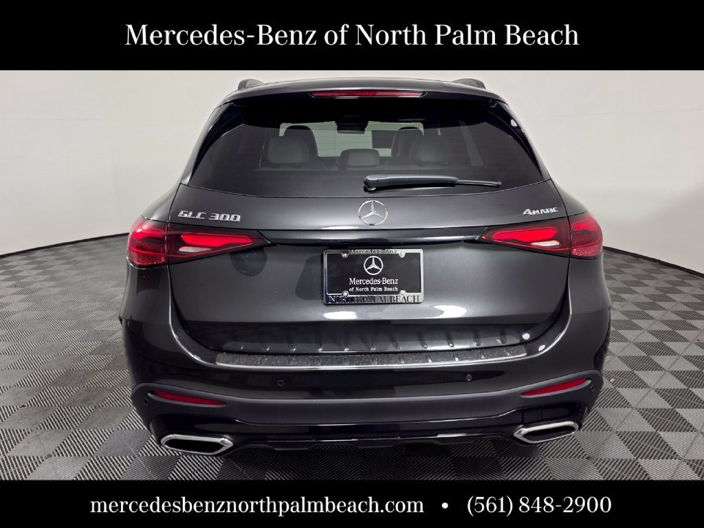 New 2026 Graphite Grey Metallic Mercedes-Benz GLC 300 image 33