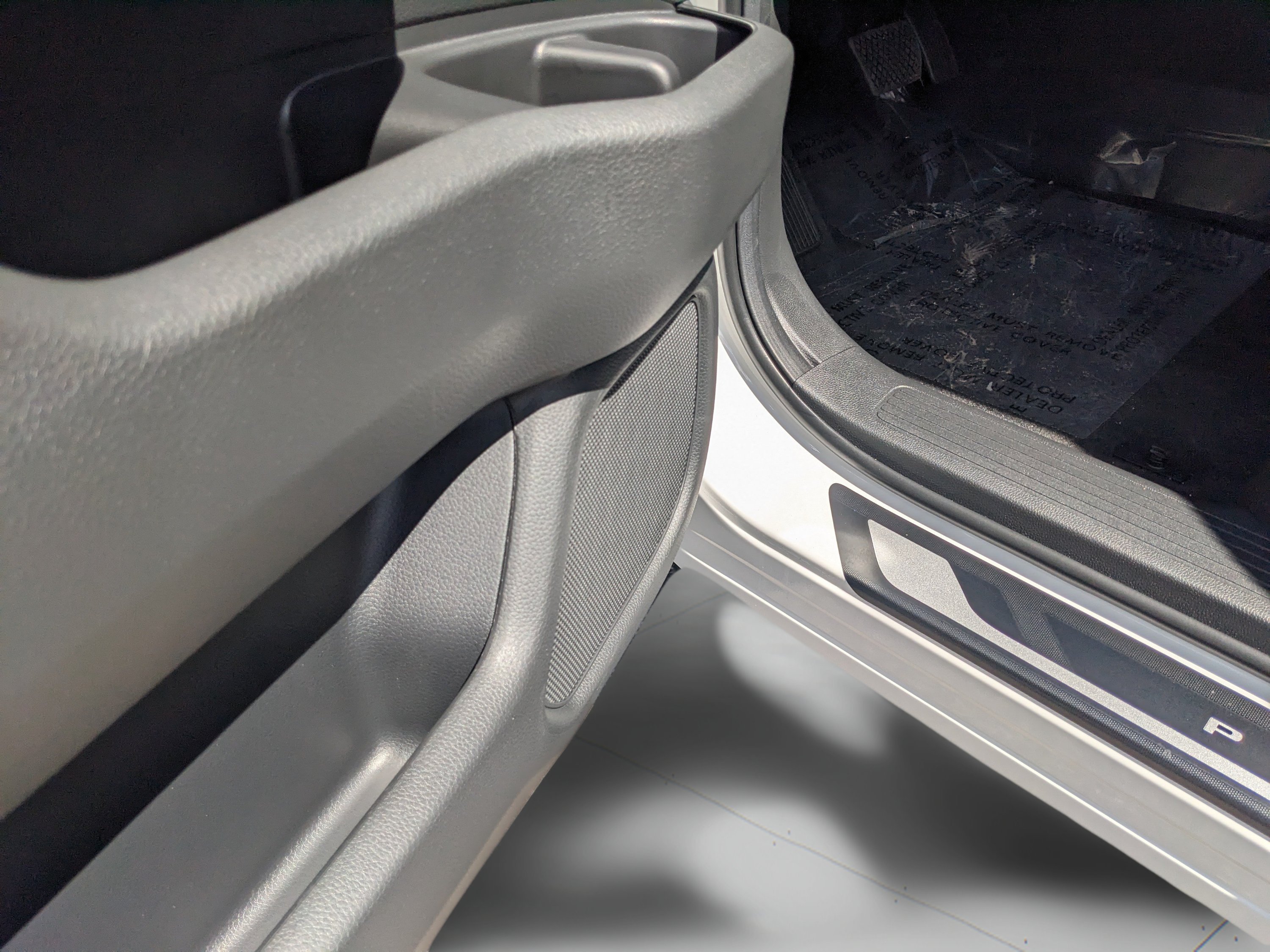 New 2026 Platinum White Pearl Honda EX-L image 38