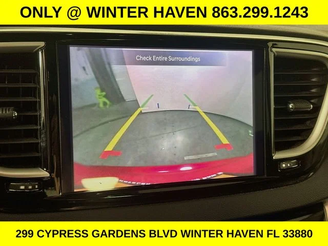 Used 2024 Red Chrysler Touring L image 13