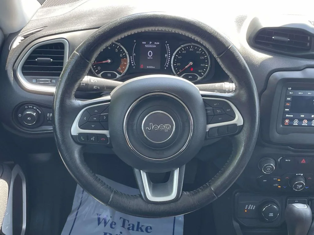 Used 2020 Blue Jeep Latitude image 22