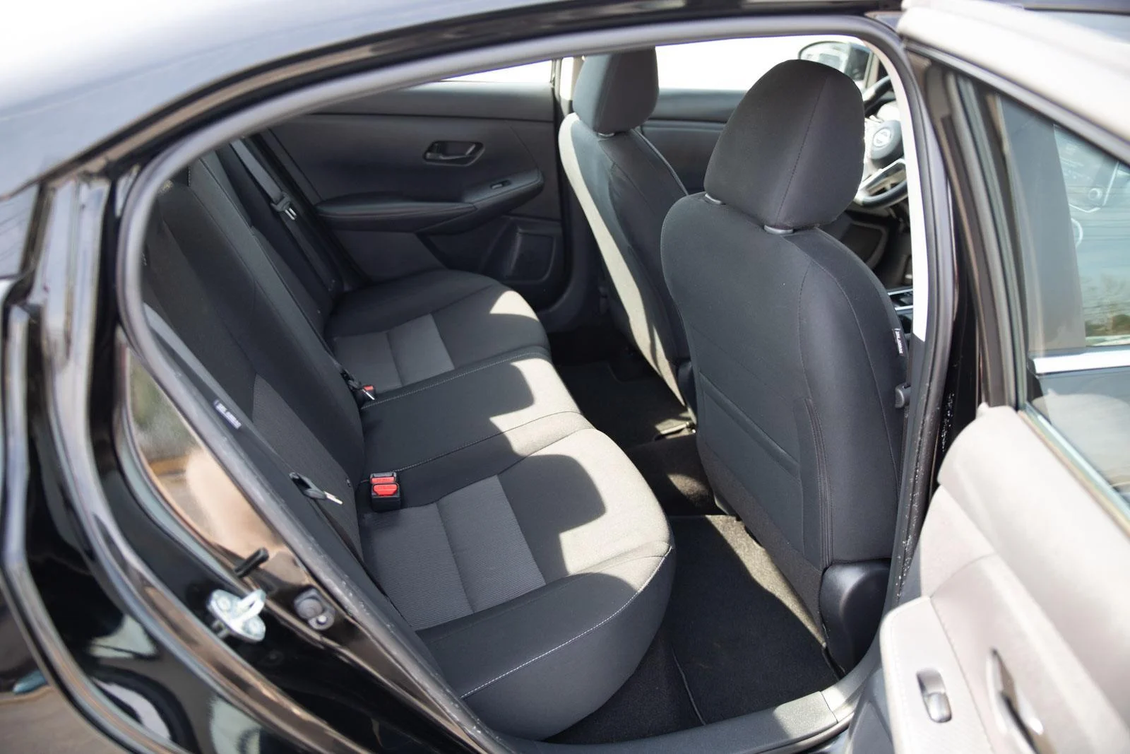 2025 Nissan Sentra SV - Photo 21