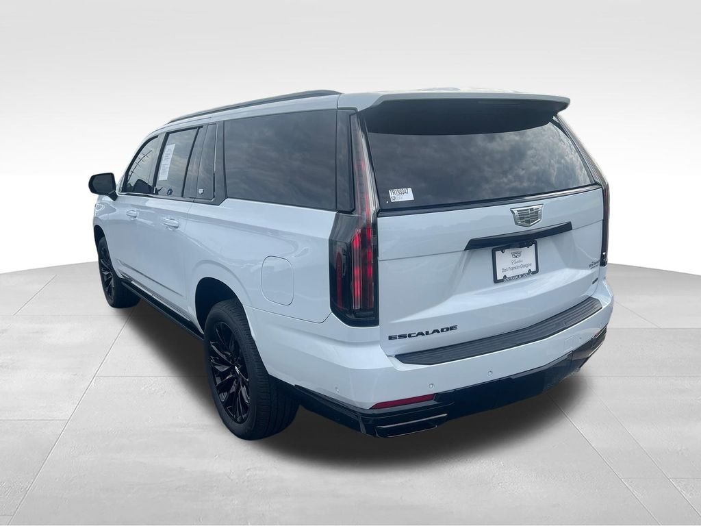Used 2026 White Cadillac Sport image 3