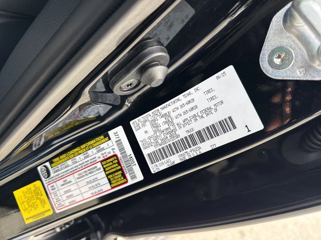 Used 2025 Black Toyota Platinum image 39