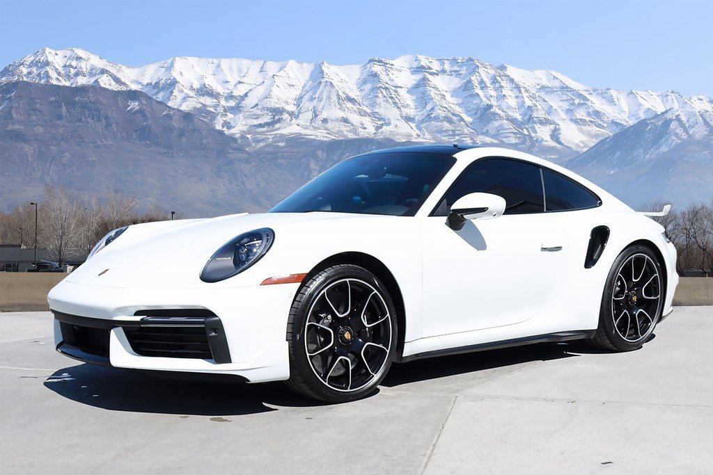 2025 Porsche 911 Turbo S photo 2