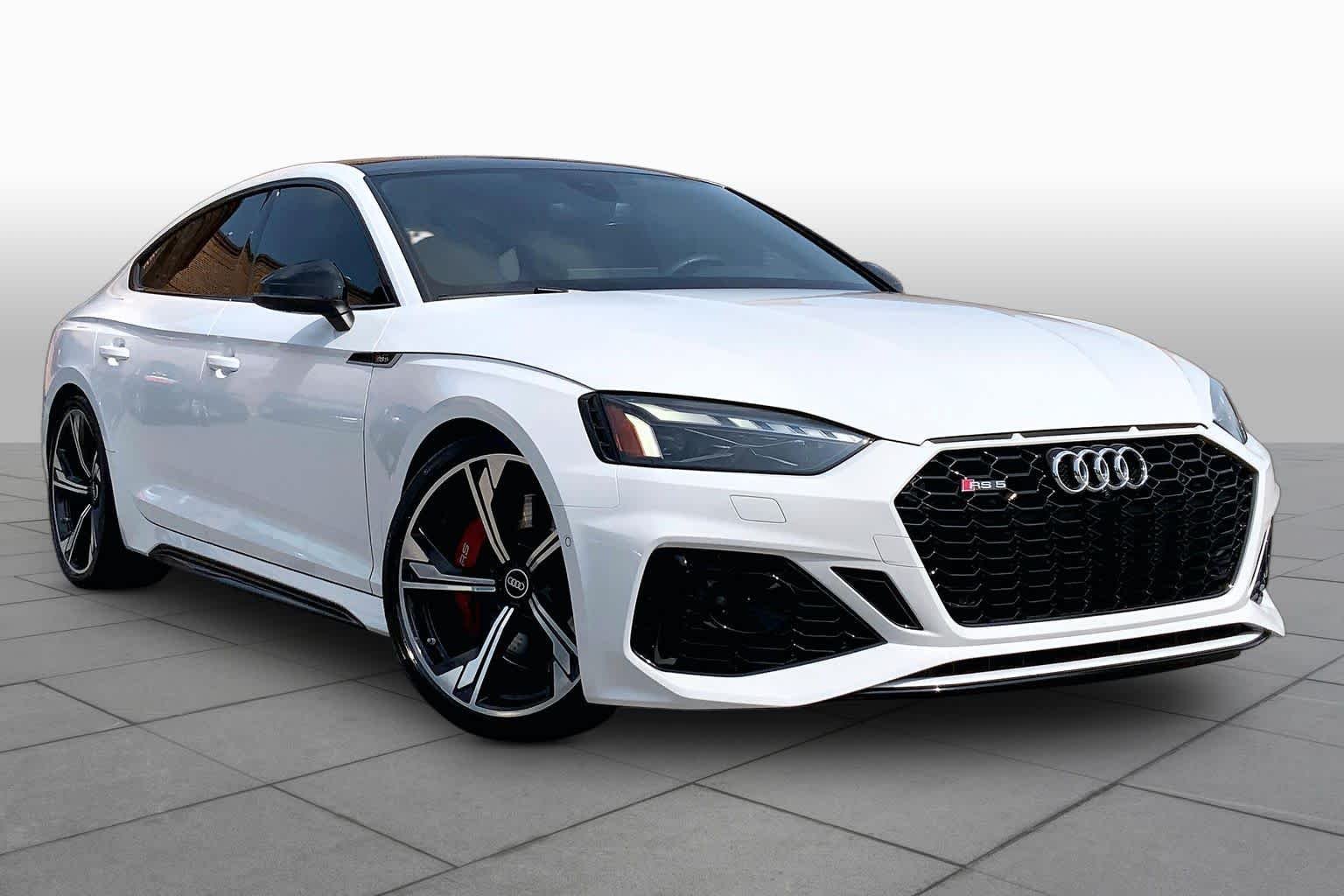 Used 2021 Glacier White Metallic Audi  image 5