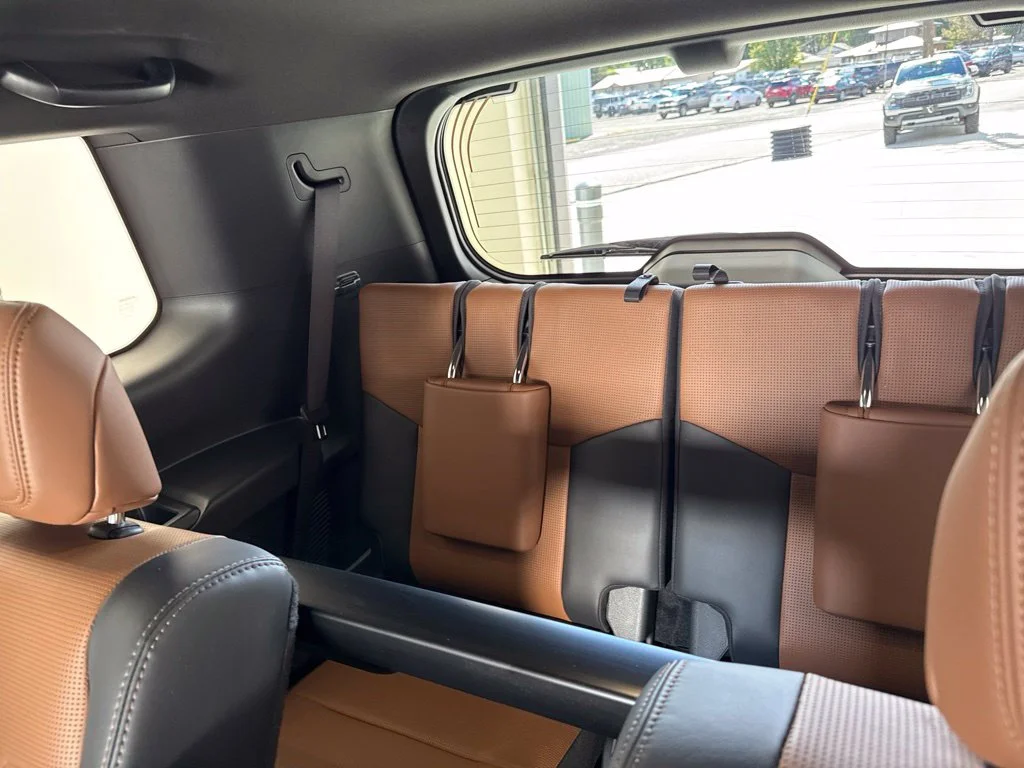Used 2025 Silver Lexus 550 Luxury+ image 26