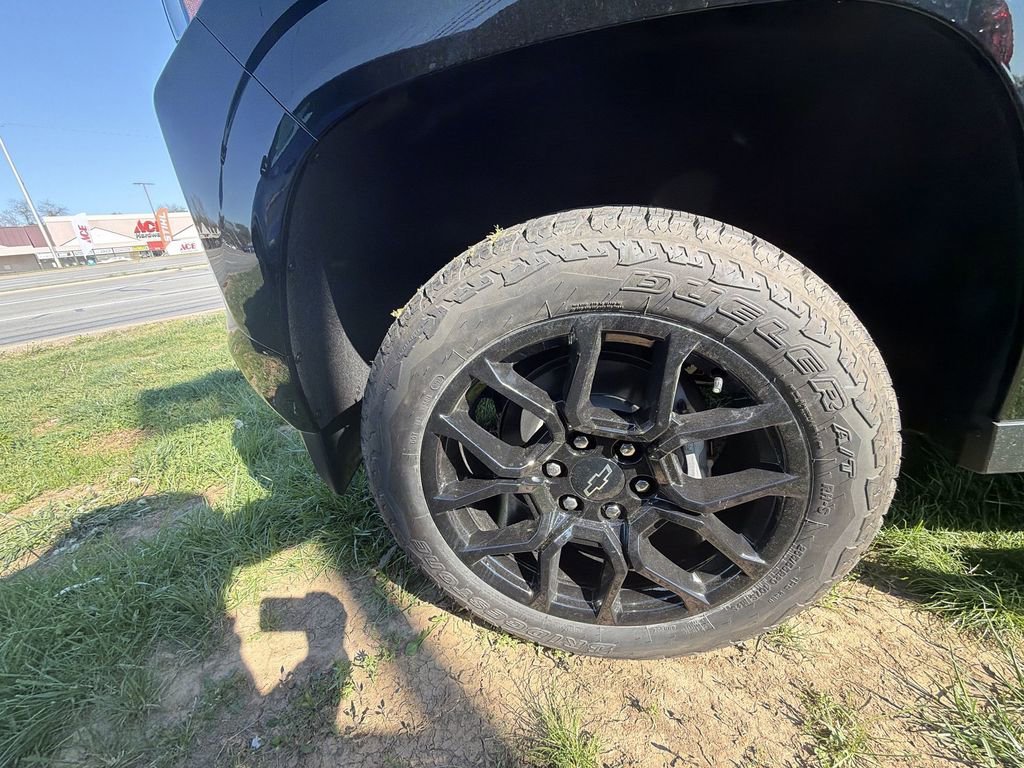 2026 Chevrolet Colorado Z71 - Photo 16