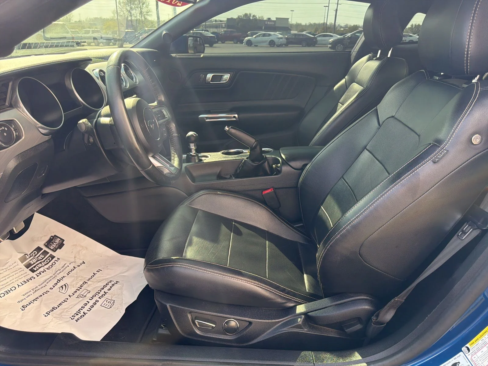 Used 2018 Blue Ford GT Premium image 12