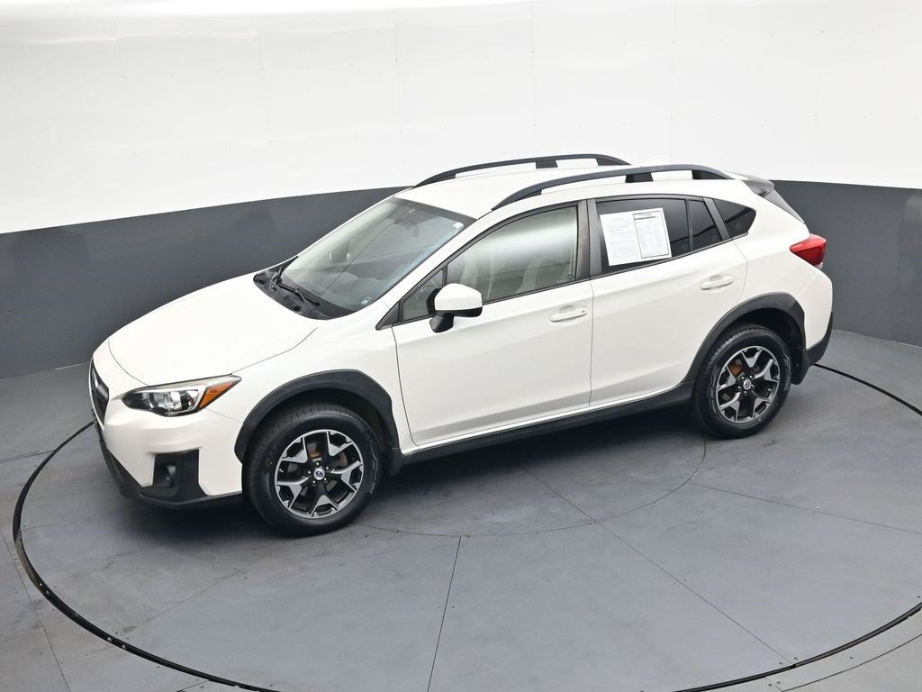 Used 2018 Crystal White Pearl Subaru Premium image 29