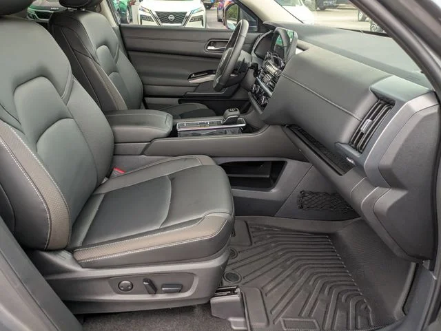 Used 2025 Gray Nissan SL image 22