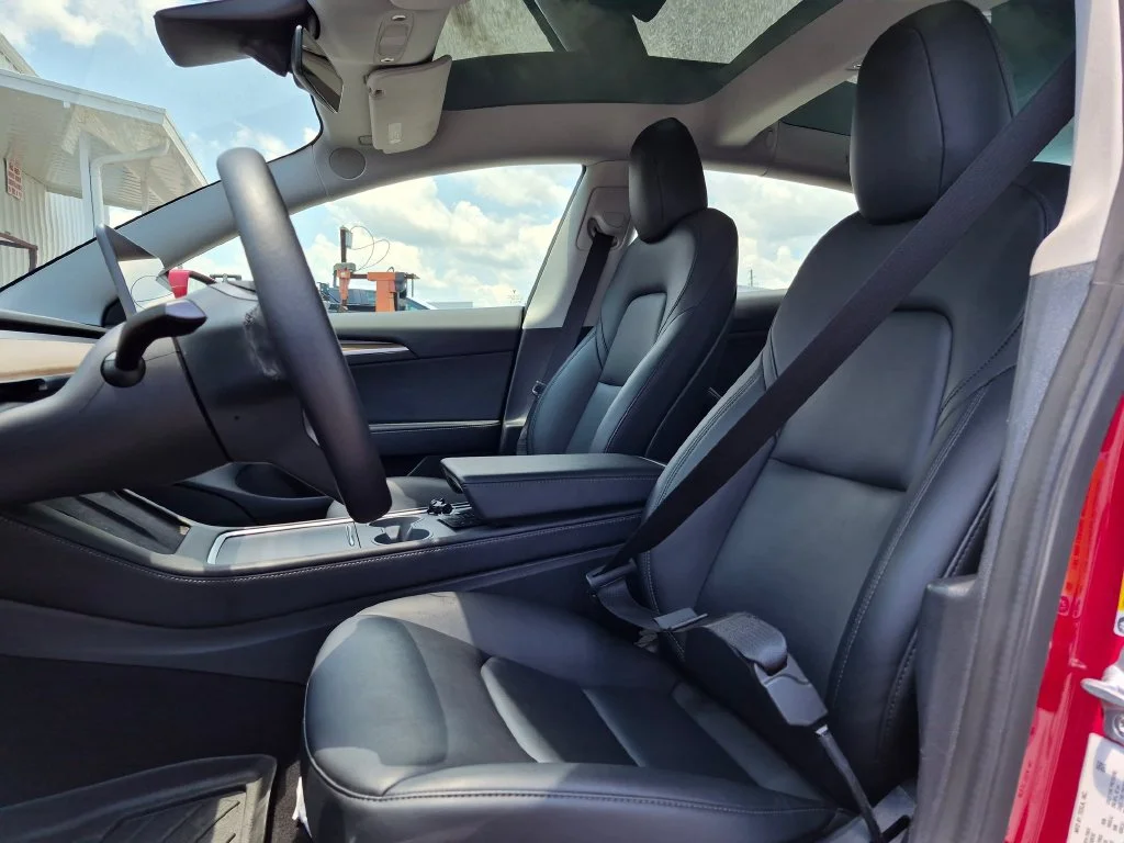 Used 2022 Red Tesla Long Range image 11