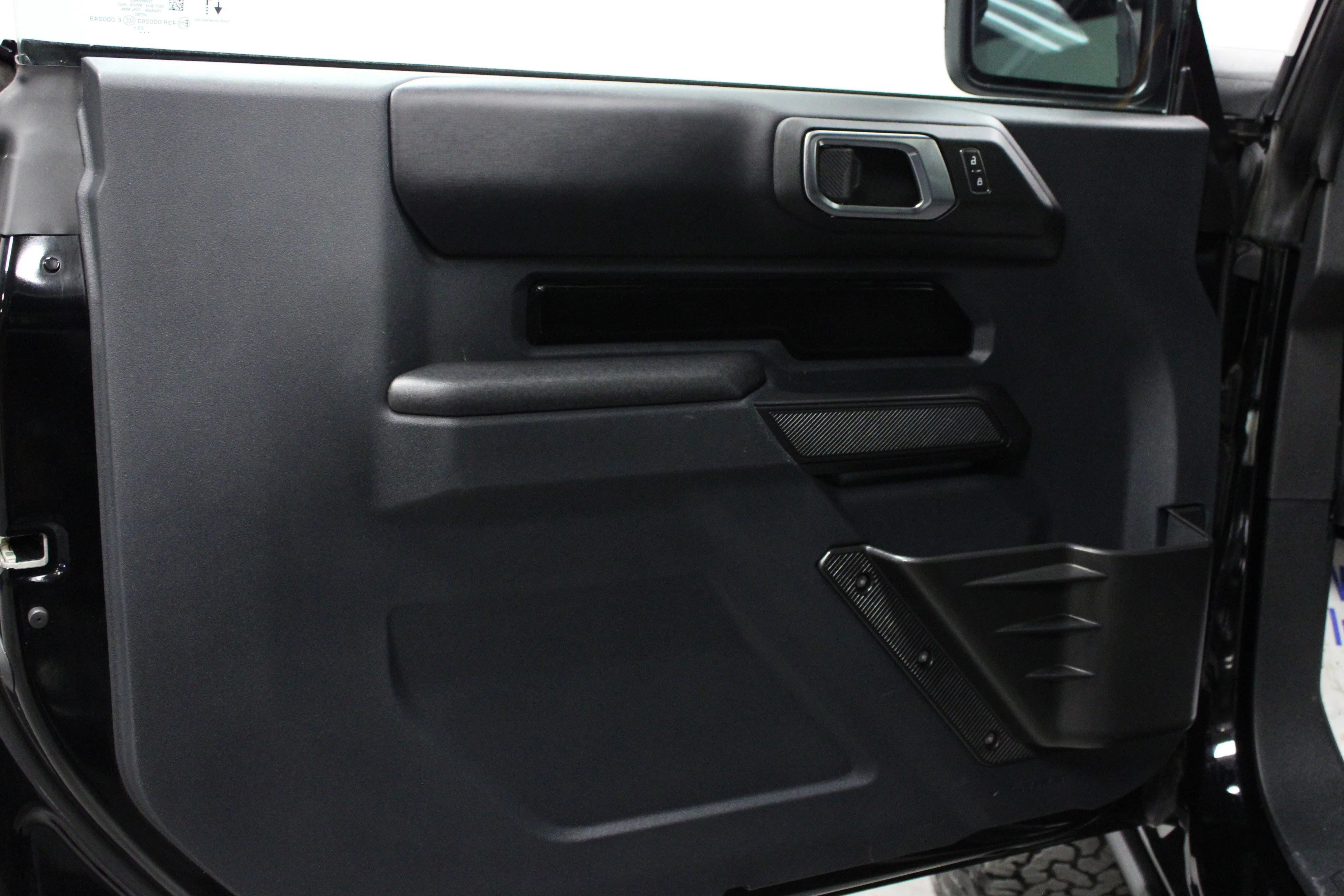 Used 2024 Shadow Black Ford Badlands image 11