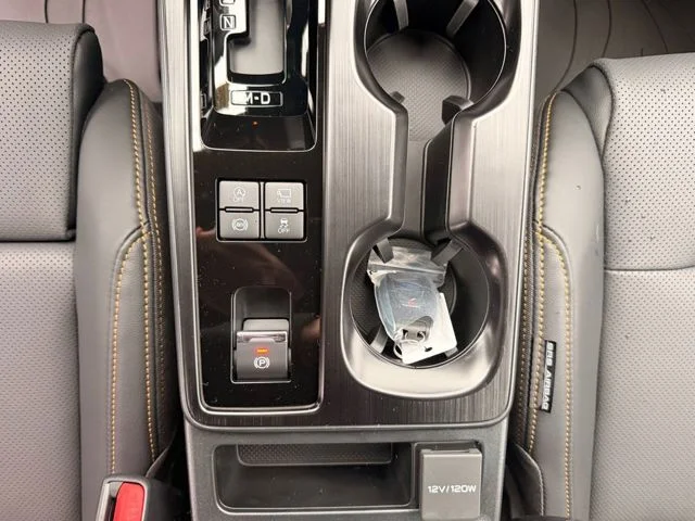 New 2026 ICE SILVER METALLIC Subaru Wilderness image 35