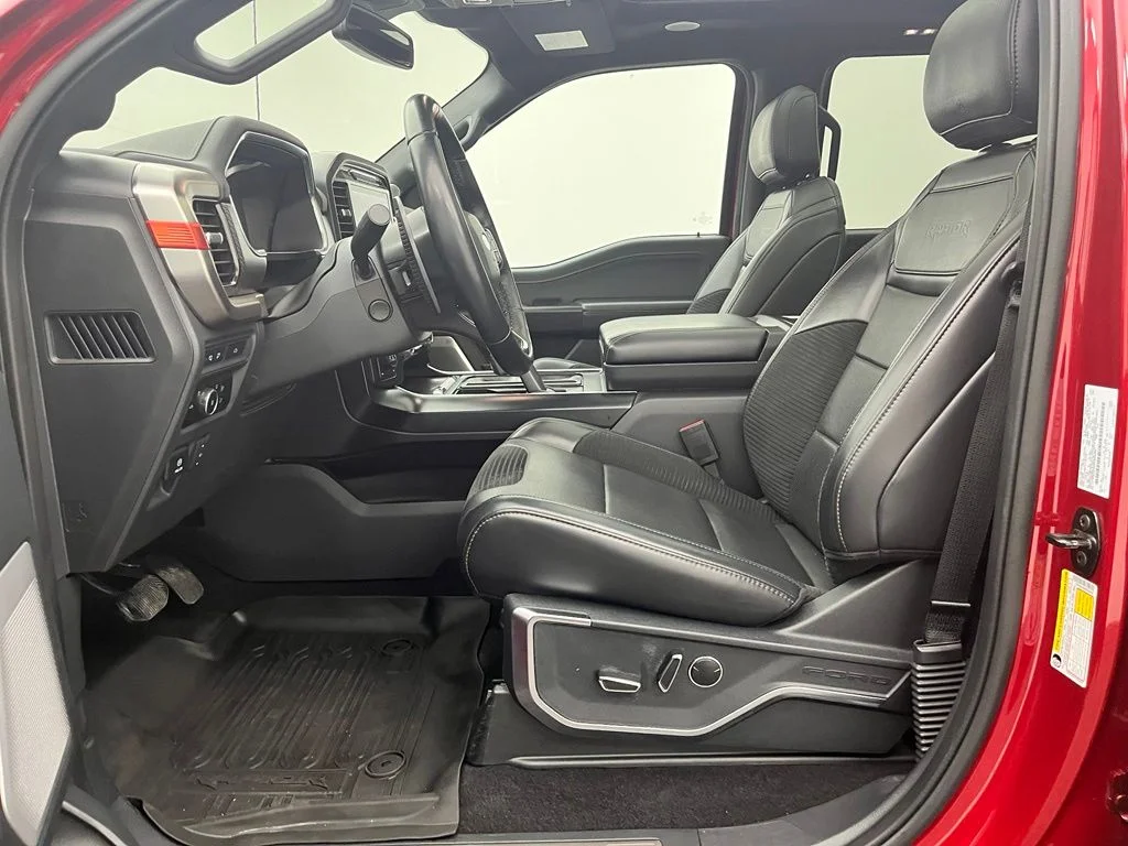 Used 2023 Red Ford Raptor image 18